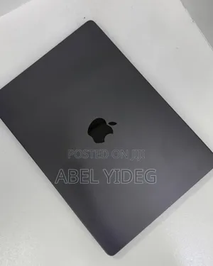 Photo - New Laptop Apple MacBook Pro 16GB Apple M4 SSD 1T