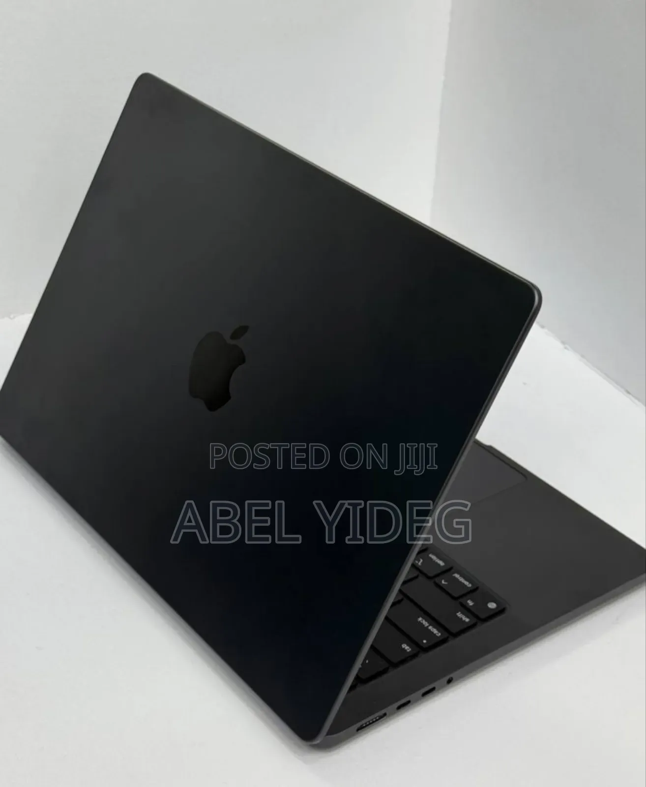 New Laptop Apple MacBook Pro 16GB Apple M4 SSD 1T