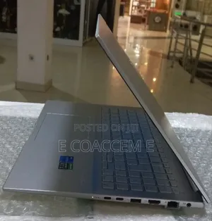 New Laptop Asus 16GB Intel Core I5 SSD 512GB