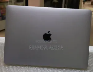 New Laptop Apple MacBook Pro M1 8GB Apple M1 SSD 256GB