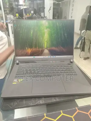 New Laptop Asus 16GB AMD Ryzen 9 SSD 1T