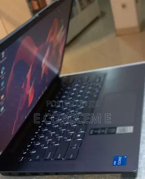 New Laptop Lenovo 8GB Intel Core I5 SSD 512GB
