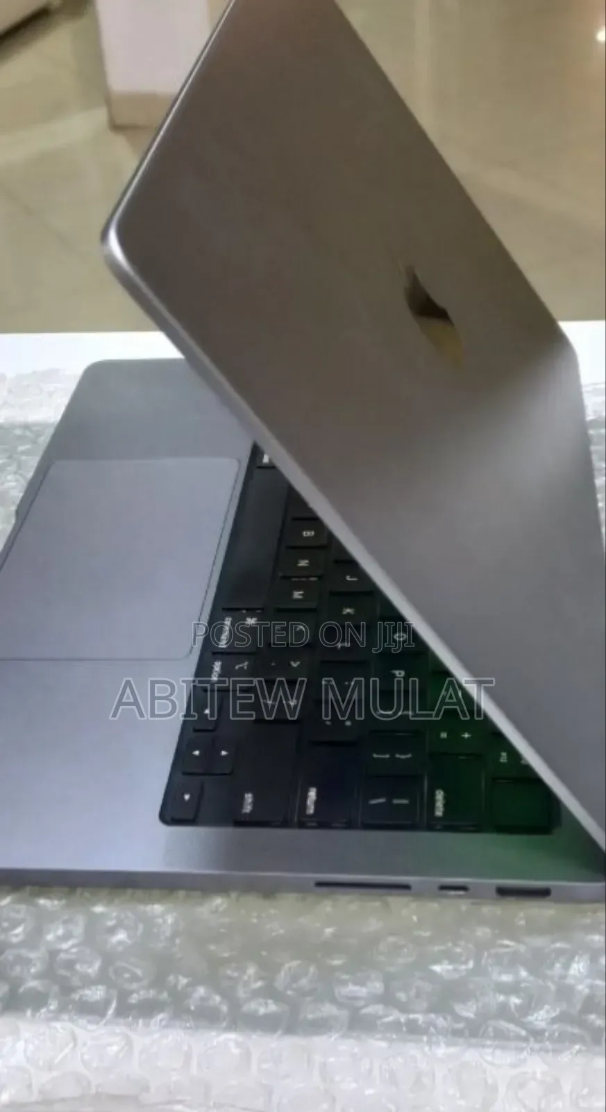 New Laptop Apple MacBook Pro M1 16GB Apple M1 SSD 512GB