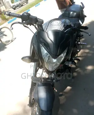 Bajaj Pulsar NS 200 2021 Brown