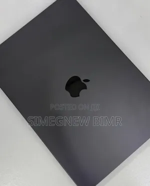 Photo - New Laptop Apple MacBook Pro 2024 M4 14-Inch 16GB Apple M4 Pro SSD 1T