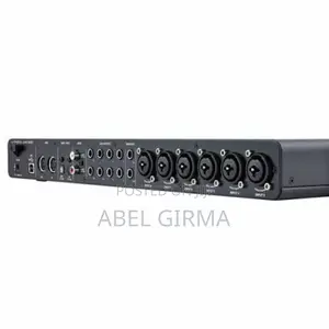 Berhinger Umc 1820 Audio Interface