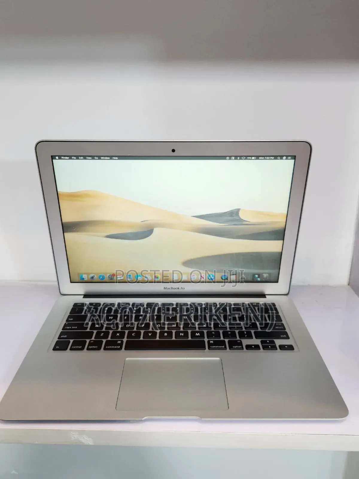 New Laptop Apple MacBook Air 2017 8GB Intel Core I5 SSD 128GB