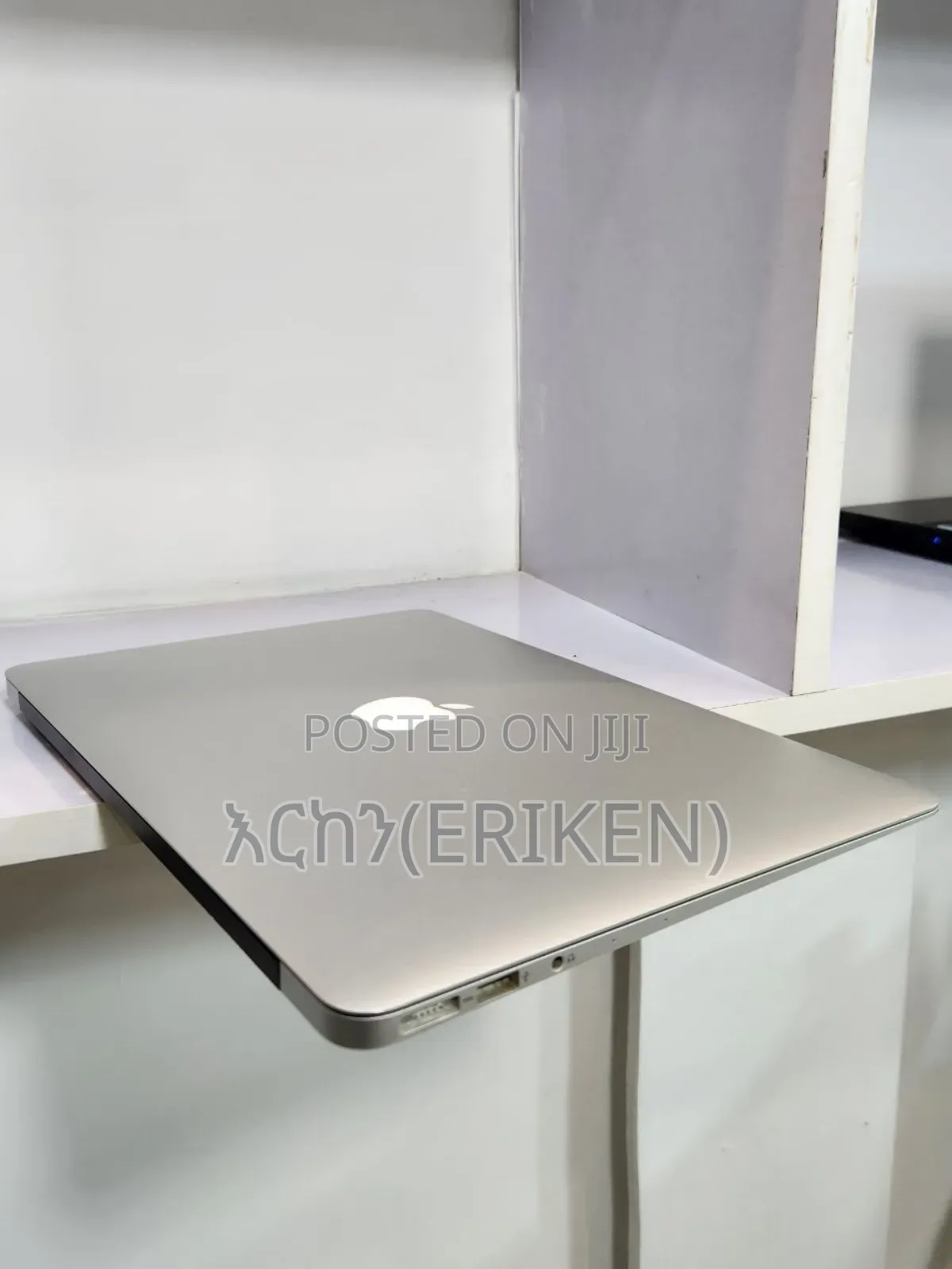 New Laptop Apple MacBook Air 2017 8GB Intel Core I5 SSD 128GB