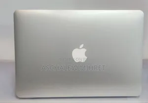 Photo - New Laptop Apple MacBook Air 2017 8GB Intel Core I5 SSD 256GB