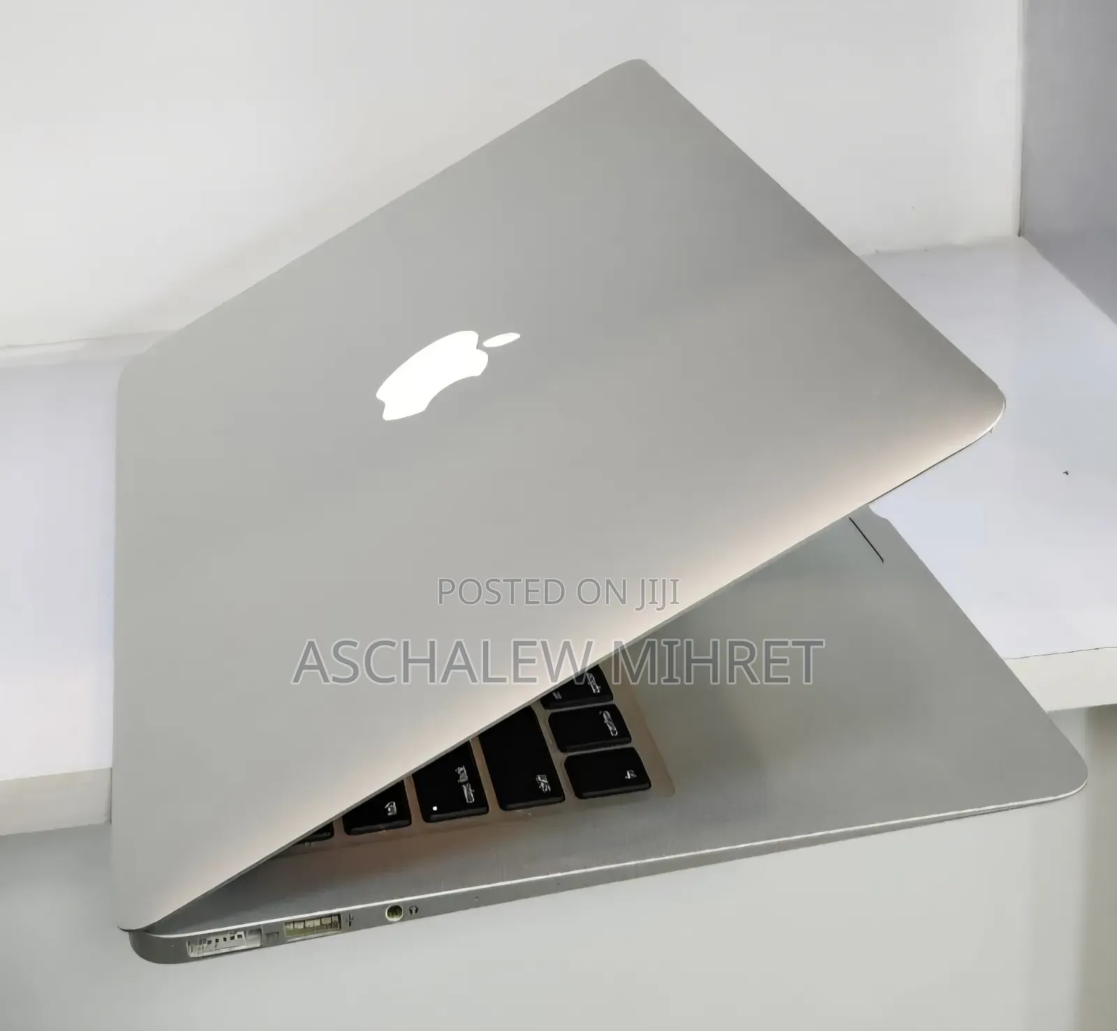New Laptop Apple MacBook Air 2017 8GB Intel Core I5 SSD 256GB