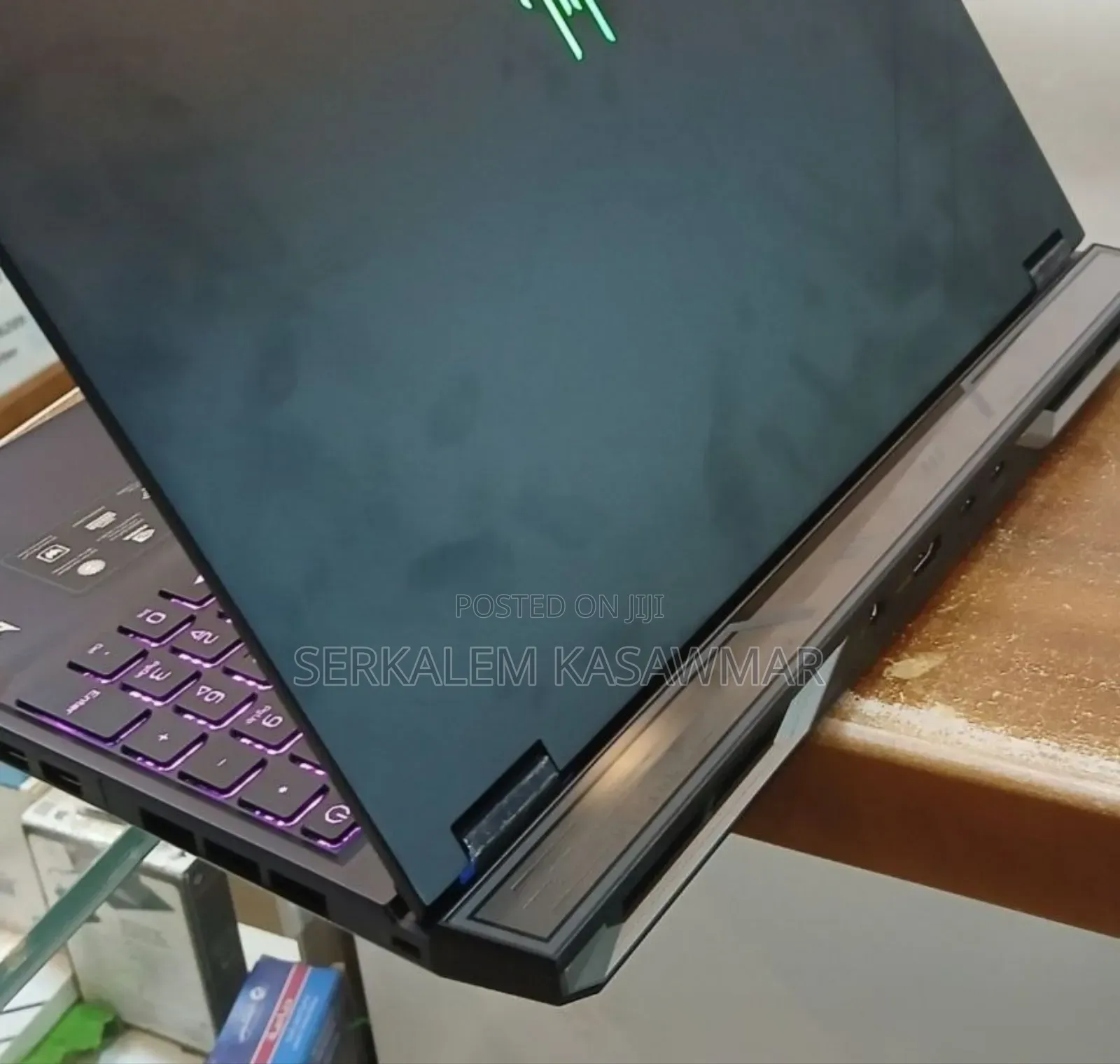 New Laptop Acer Predator Helios Neo 16 16GB Intel Core Ultra 9 SSD 1T