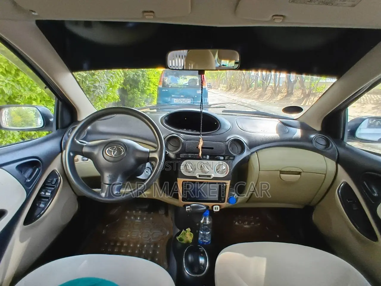 Toyota Vitz 1.0 FWD 3dr 2004 Silver