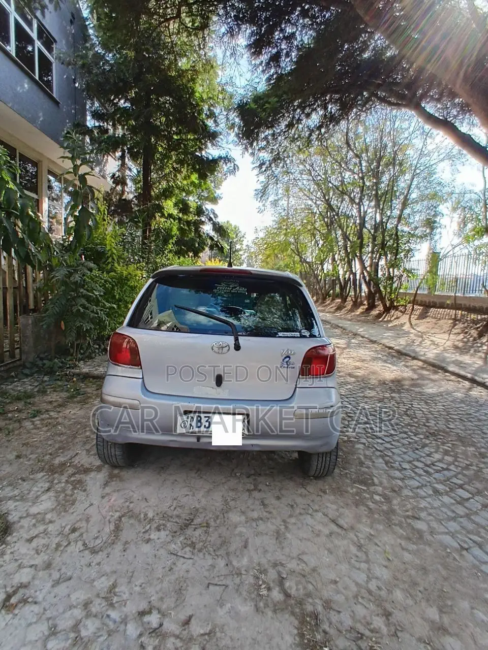Toyota Vitz 1.0 FWD 3dr 2004 Silver