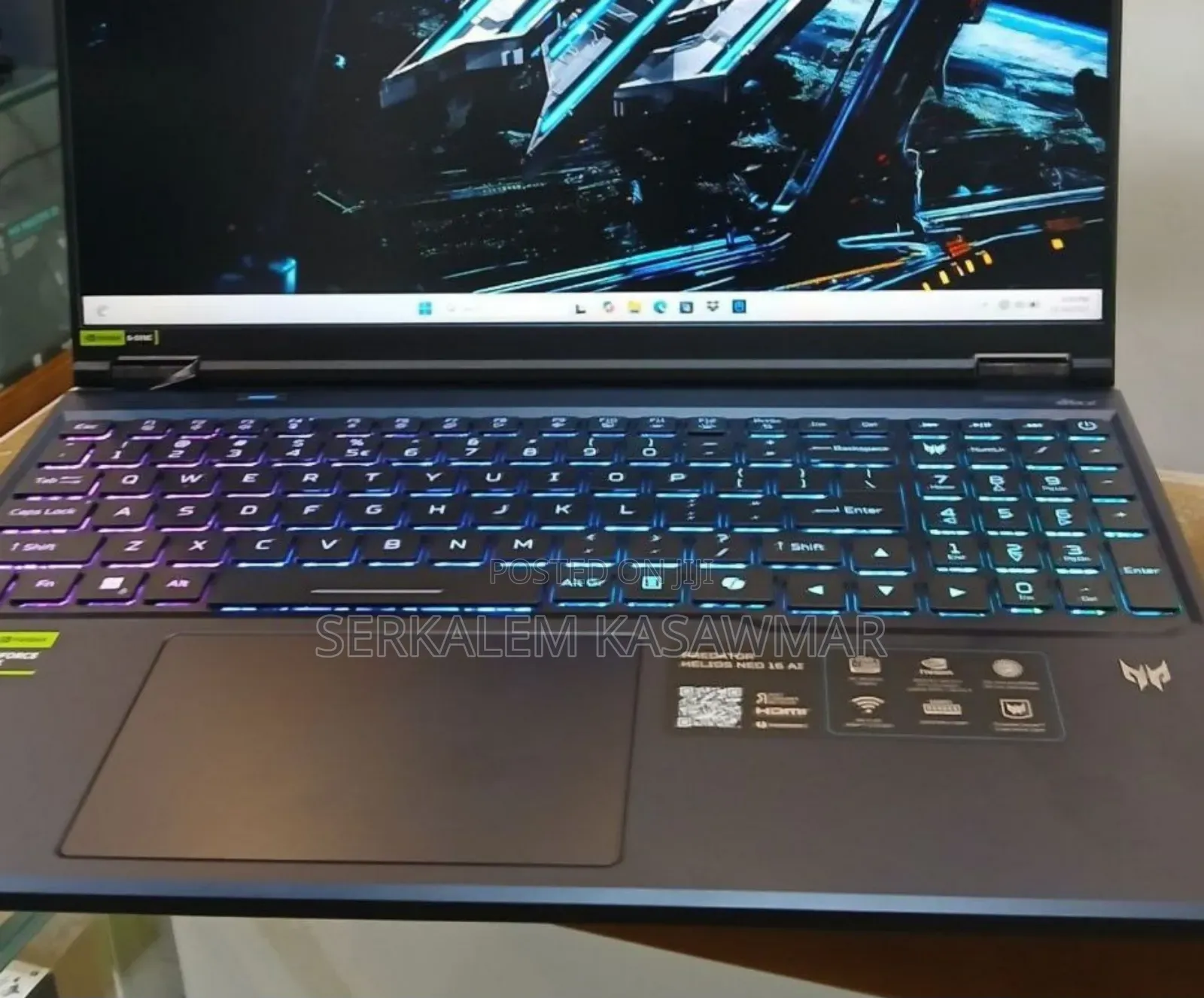 New Laptop Acer Predator Helios Neo 16 16GB Intel Core Ultra 9 SSD 1T