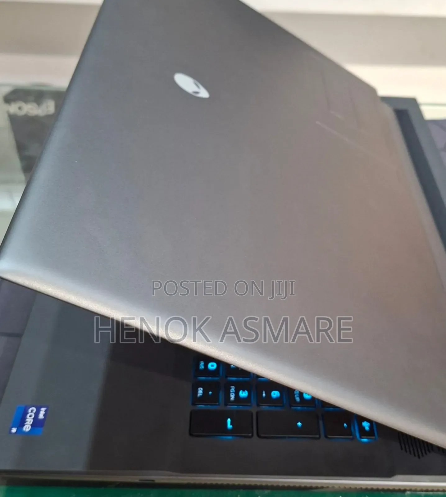 New Laptop Alienware Area-51m 32GB Intel Core I9 SSD 1T
