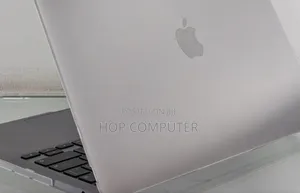 Photo - New Laptop Apple MacBook Pro 2023 M2 8GB Apple M2 SSD 256GB