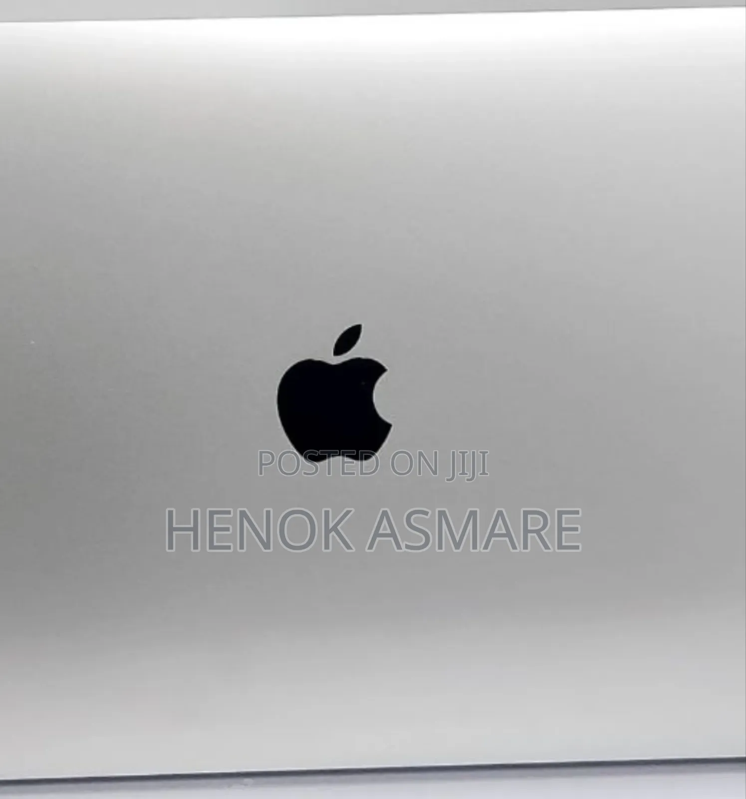 New Laptop Apple MacBook 8GB Intel Core I3 SSD 256GB