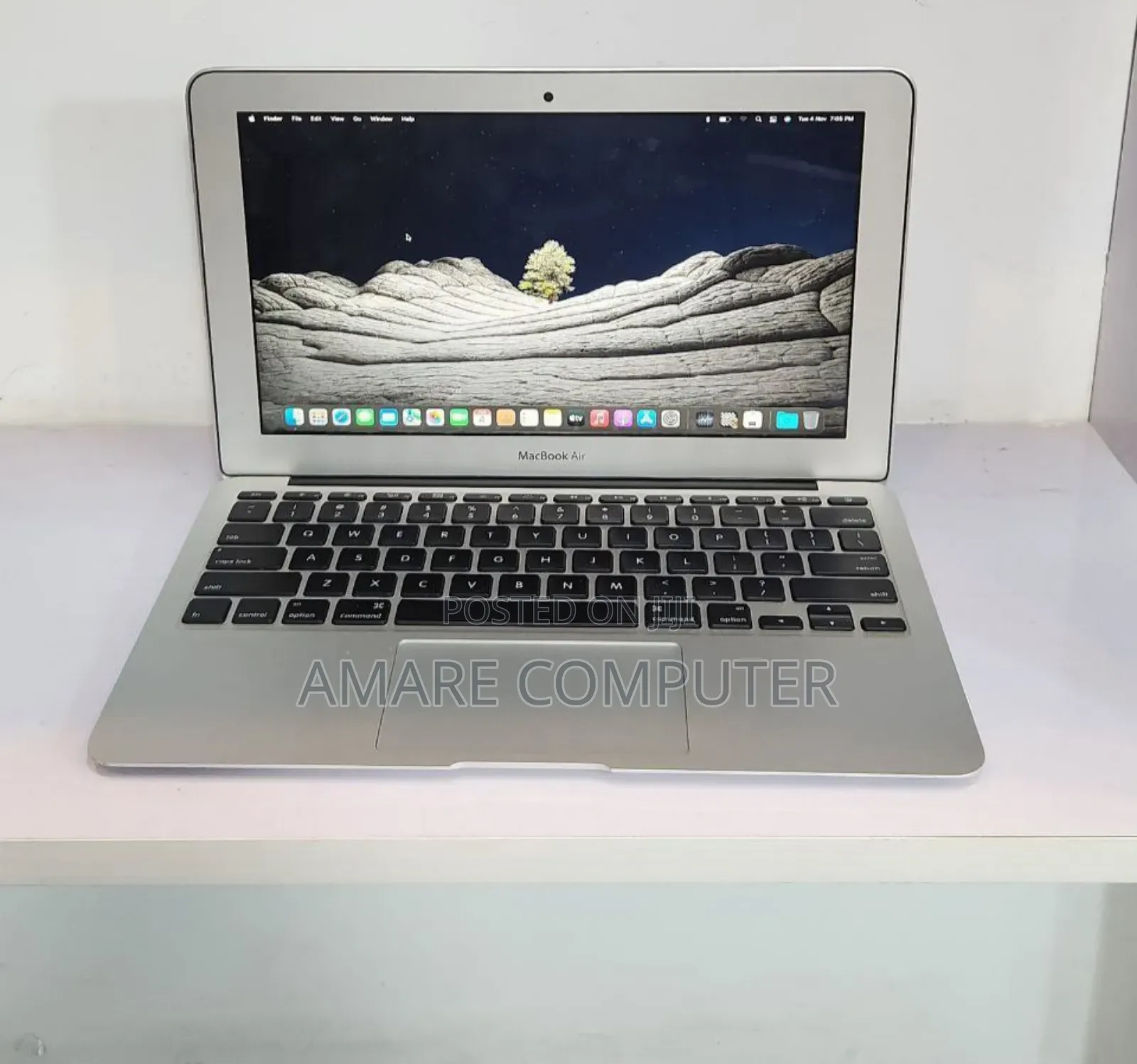 New Laptop Apple MacBook Air 2015 4GB Intel Core I5 SSD 128GB