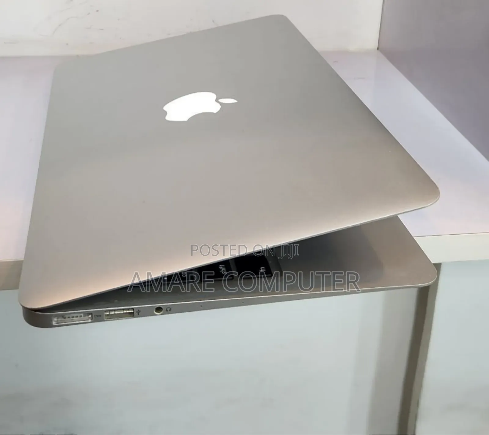 New Laptop Apple MacBook Air 2015 4GB Intel Core I5 SSD 128GB