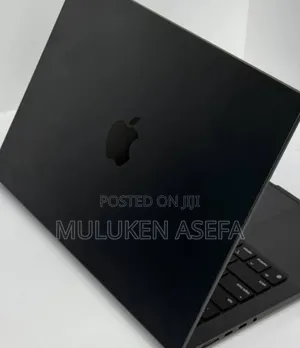 New Laptop Apple MacBook Pro 2024 M4 14-Inch 16GB Apple M4 Pro SSD 1T