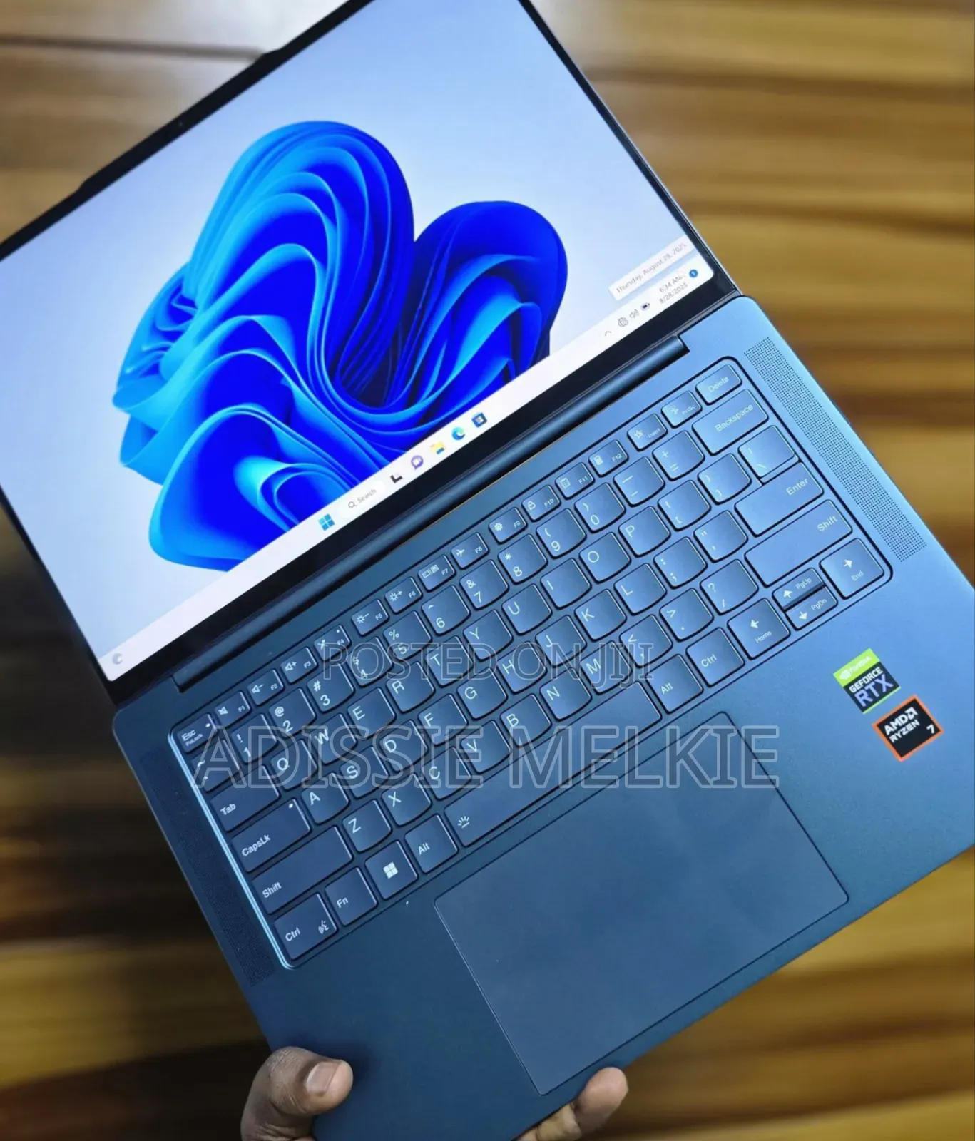 New Laptop Asus ROG Strix G15 32GB AMD Ryzen 7 SSD 1T