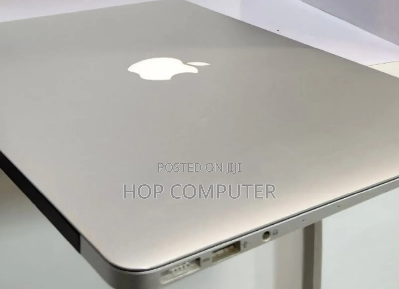 New Laptop Apple MacBook Air 2017 8GB Intel Core I5 SSD 128GB