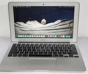 New Laptop Apple MacBook Air 2015 4GB Intel Core I5 SSD 128GB