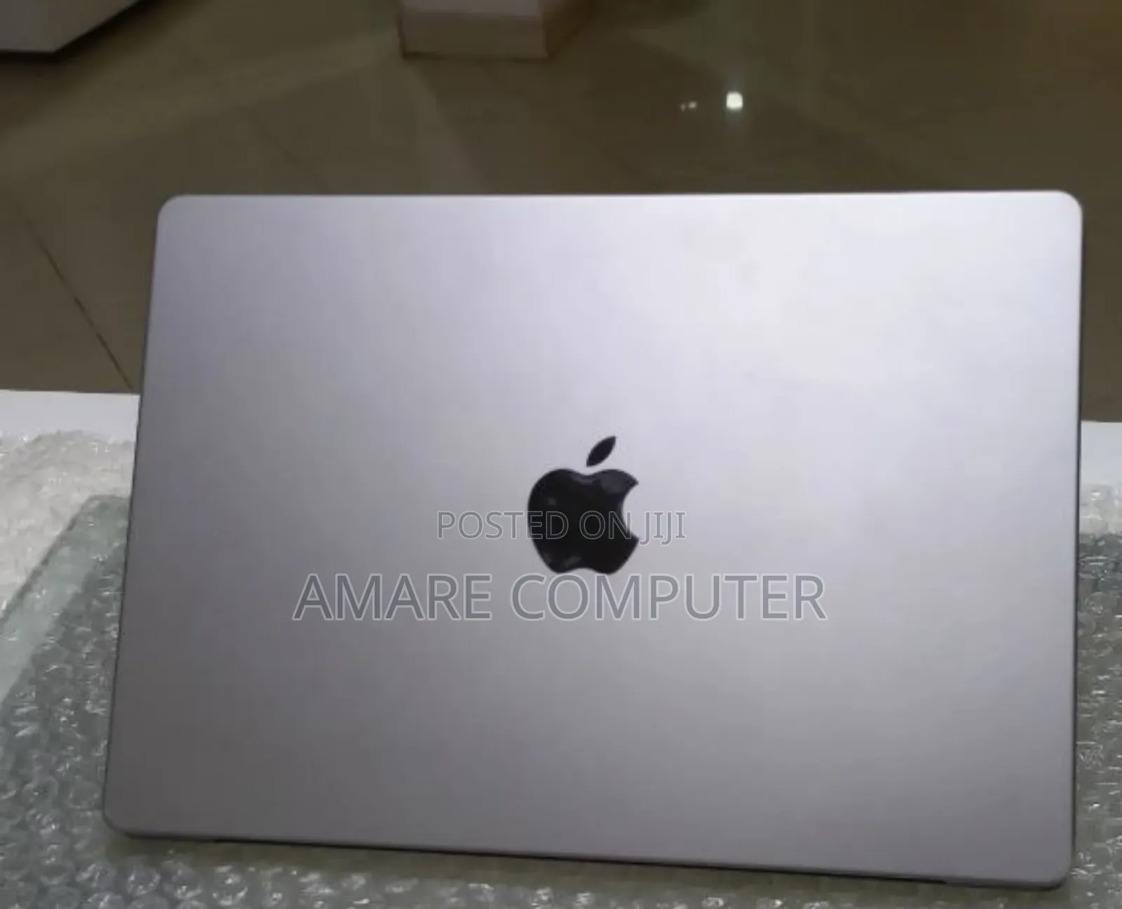 New Laptop Apple MacBook Pro M1 16GB Apple M1 Pro SSD 512GB