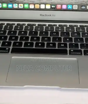 Photo - New Laptop Apple MacBook Air 4GB Intel Core I5 SSD 128GB
