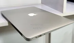 New Laptop Apple MacBook Air 2017 8GB Intel Core I5 SSD 128GB