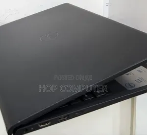 New Laptop Dell Inspiron 15 8GB AMD Ryzen 5 SSD 512GB