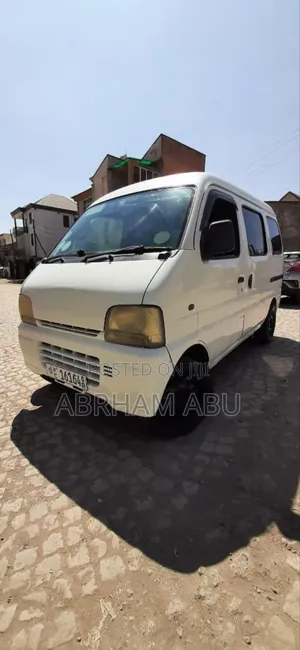 Photo - Suzuki Every Wagon 2005 White