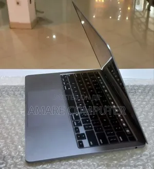 New Laptop Apple MacBook Pro M1 8GB Apple M1 Pro SSD 256GB