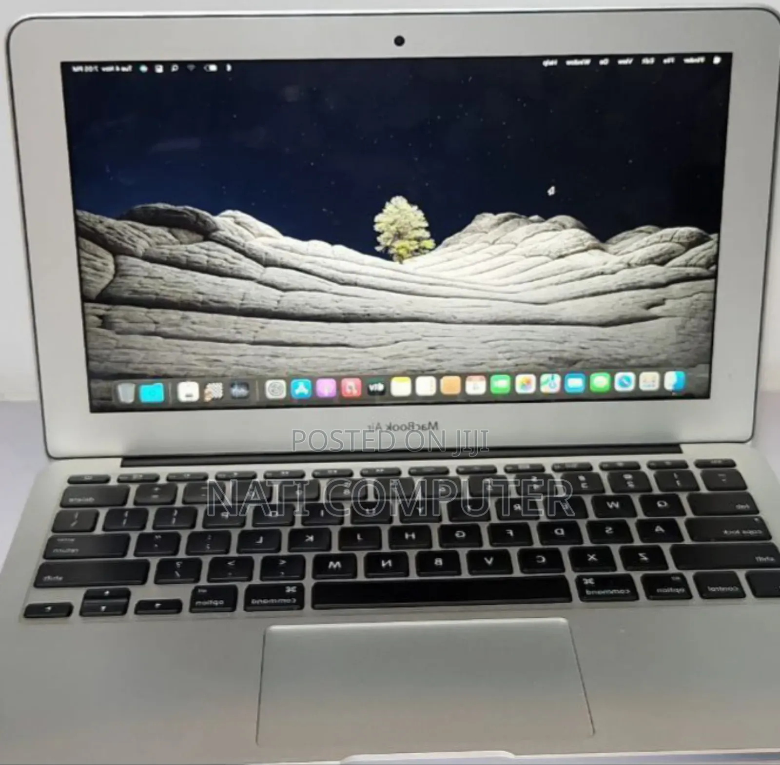 New Laptop Apple MacBook 2015 4GB Intel Core I5 SSD 128GB