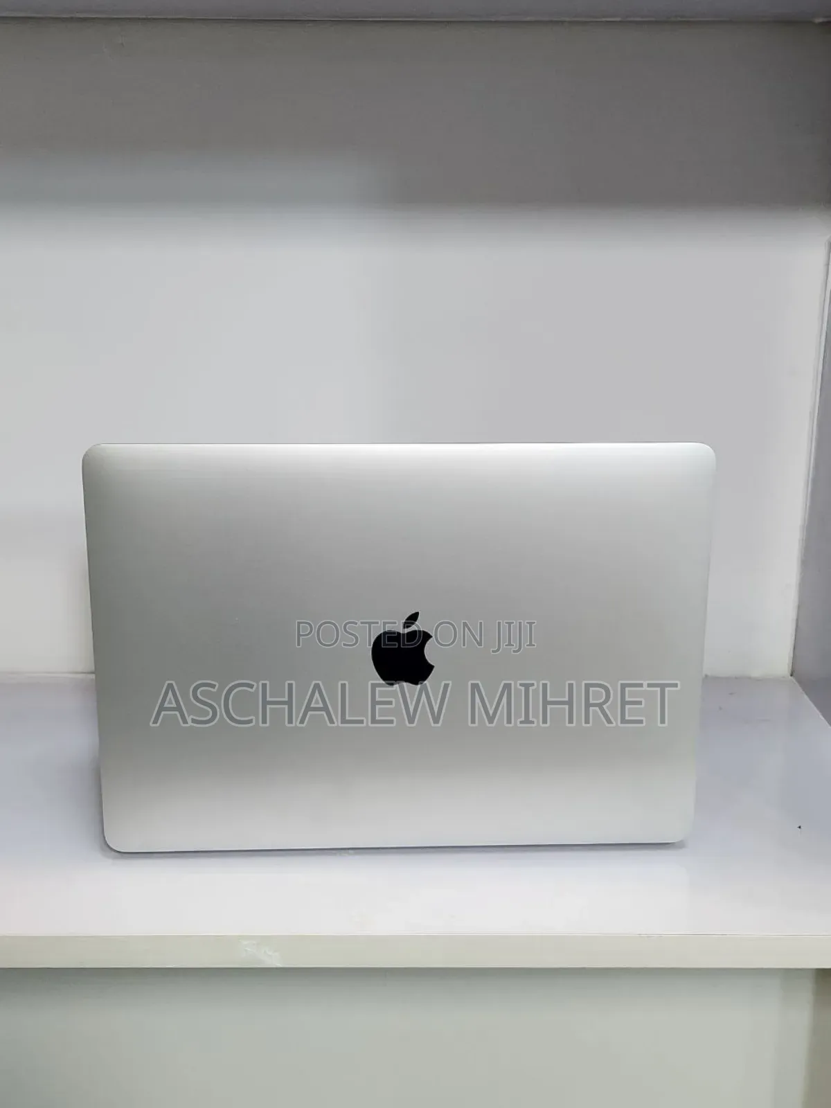 New Laptop Apple MacBook Air 2020 8GB Intel Core I3 SSD 256GB