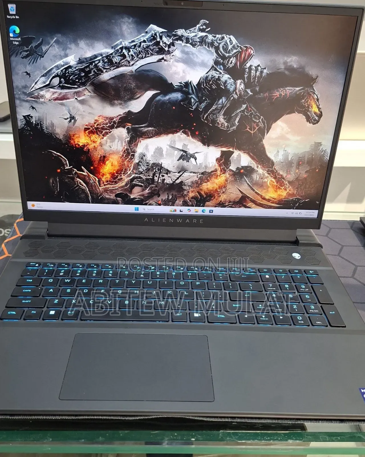 New Laptop Alienware M17x R2 32GB Intel Core I9 SSD 1T