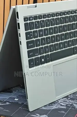New Laptop HP EliteBook X360 1040 G9 16GB Intel Core I5 SSD 256GB