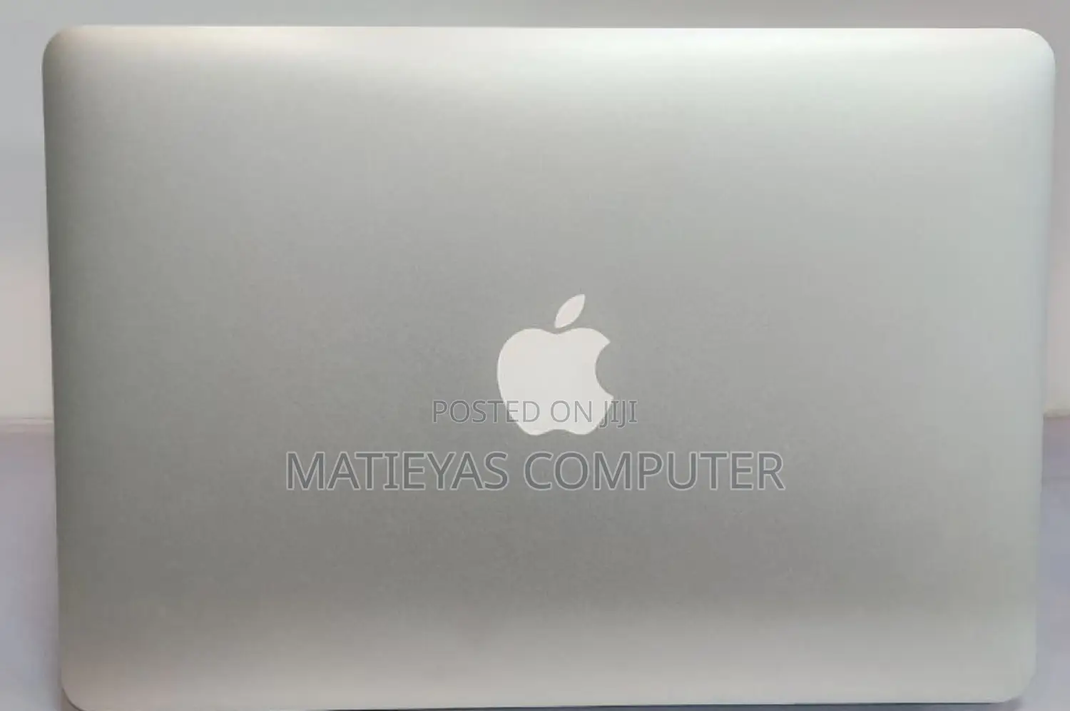 New Laptop Apple MacBook Air 2015 4GB Intel Core I5 SSD 128GB