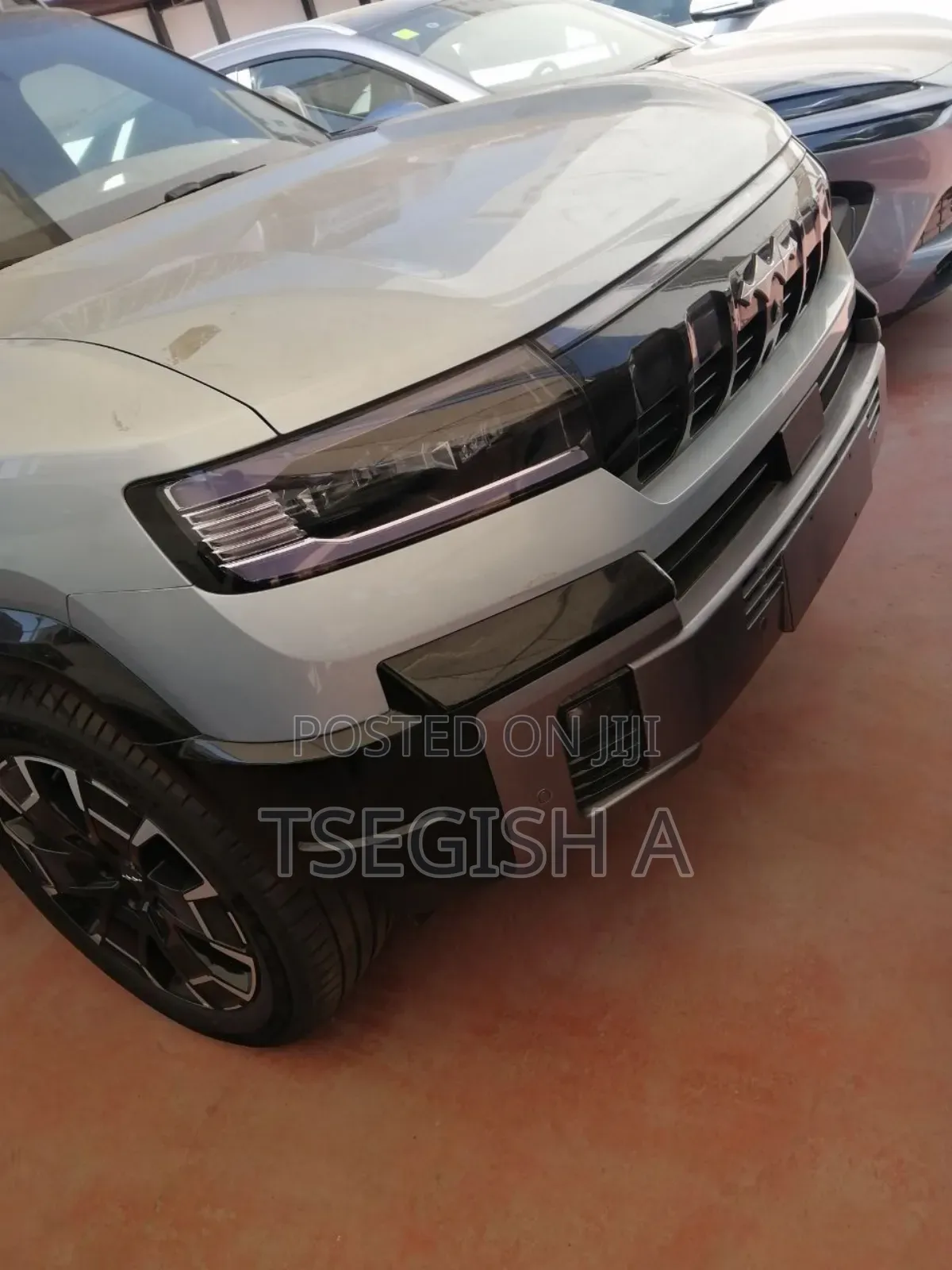 New BYD Leopard 8 2.0 Hybrid AWD 2025 Silver