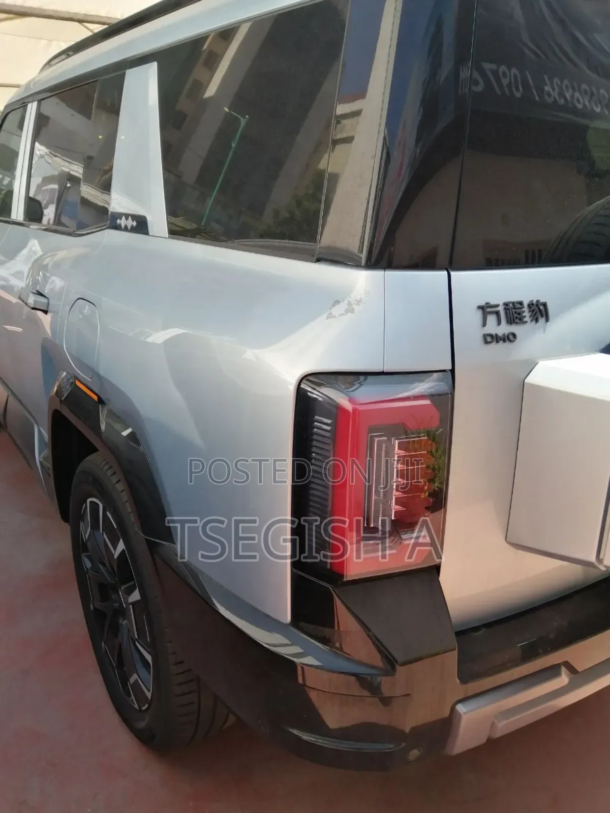 New BYD Leopard 8 2.0 Hybrid AWD 2025 Silver