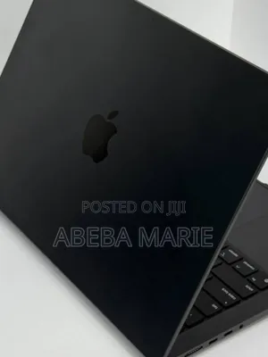 Photo - New Laptop Apple MacBook Pro 2024 M4 14-Inch 16GB Apple M4 Pro SSD 1T