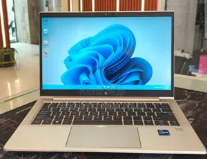 Photo - New Laptop HP 630 16GB Intel Core I7 SSD 512GB