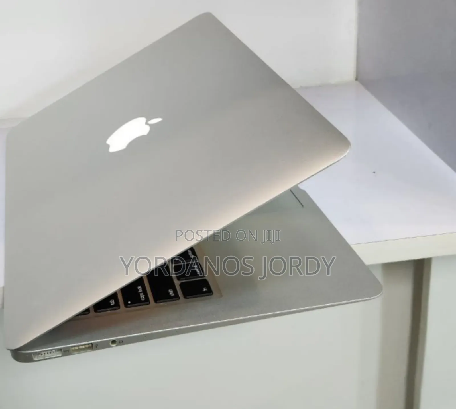 New Laptop Apple MacBook Air 2017 8GB Intel Core I5 SSD 128GB