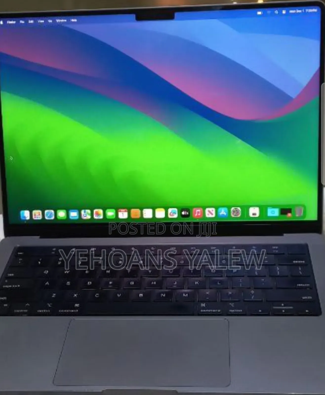 New Laptop Apple MacBook Pro 2020 8GB Apple M1 Pro SSD 256GB