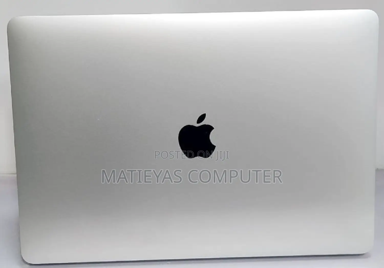 New Laptop Apple MacBook 2020 8GB Intel Core I3 SSD 256GB