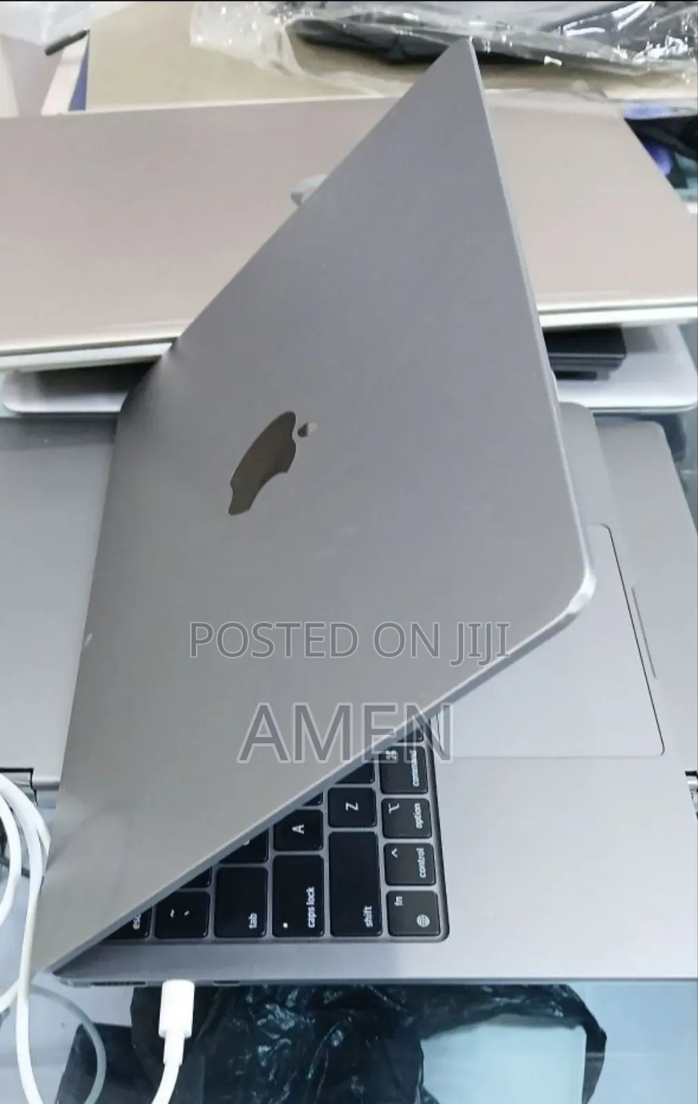 New Laptop Apple MacBook 8GB Apple M2 SSD 256GB