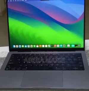 New Laptop Apple MacBook Pro M1 16GB Apple M1 Pro SSD 512GB