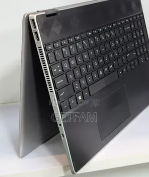 New Laptop HP Envy X360 8GB Intel Core I5 SSD 512GB