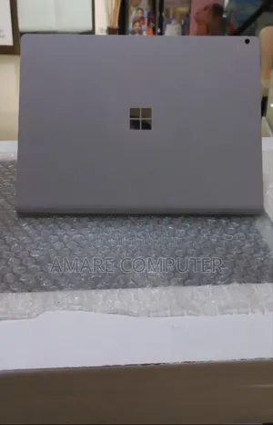 Photo - New Laptop Microsoft Surface Book 3 16GB Intel Core I7 SSD 256GB
