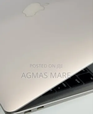 New Laptop Apple MacBook Air 2020 8GB Intel Core i3 SSD 256GB